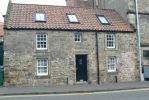 PICTURES/St. Andrews - Town Sightseeing/t_The Wee House2.JPG